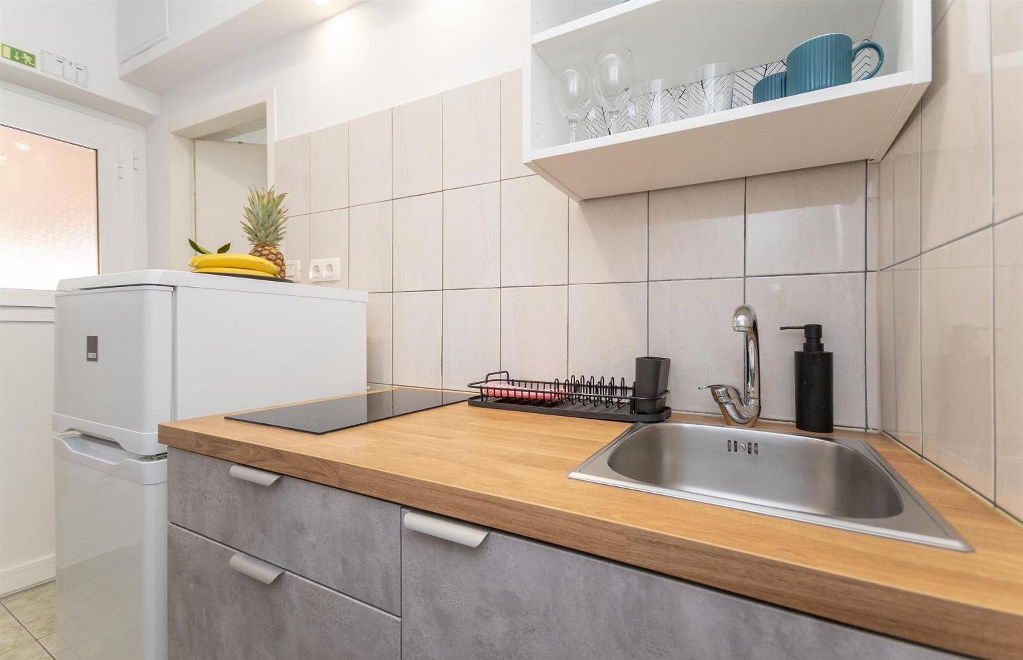Apartments Ivan - With Parking Omiš Екстериор снимка